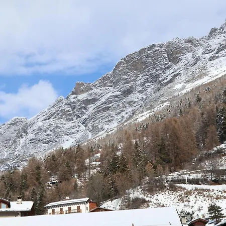 Ginny Апартаменты