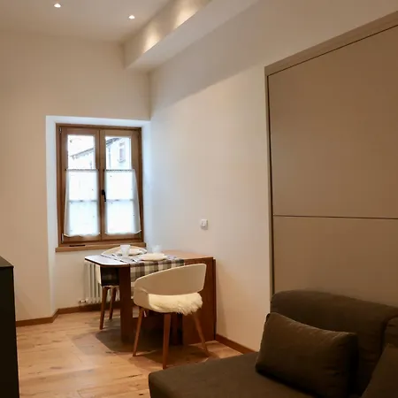 Apartment Ginny